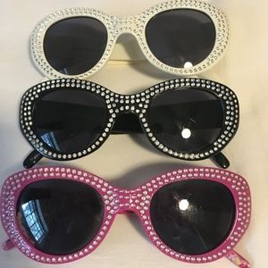 Lot of 3 Girls sunglasses Fushia, Black & White